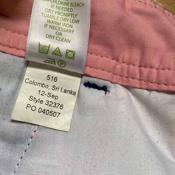 Lilly Pulitzer Jammin Fish Callahan Shorts - Picture 5 of 7